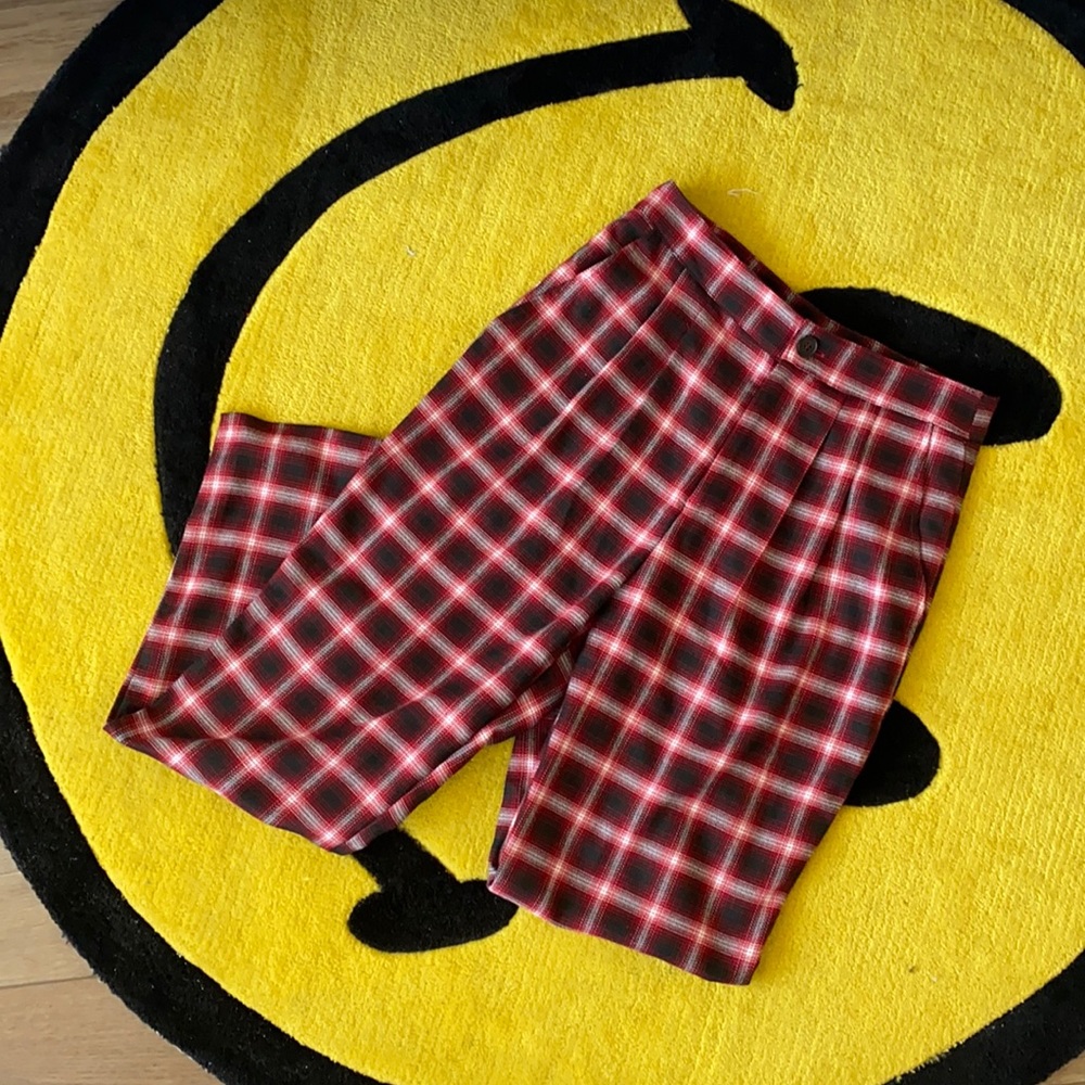 Forever 21 • Plaid Trouser Pants • M